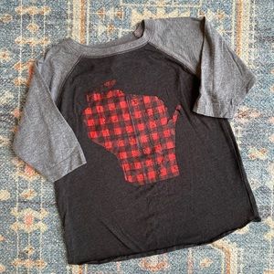 Wisconsin henley 3/4 sleeve tee plaid Rabbit Skin brand size 4 Badgers